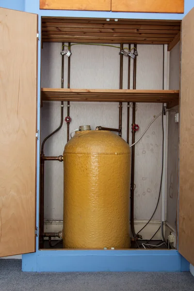 hot water cylinders installation content in image