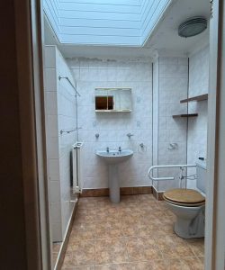 Toilet installations-K B