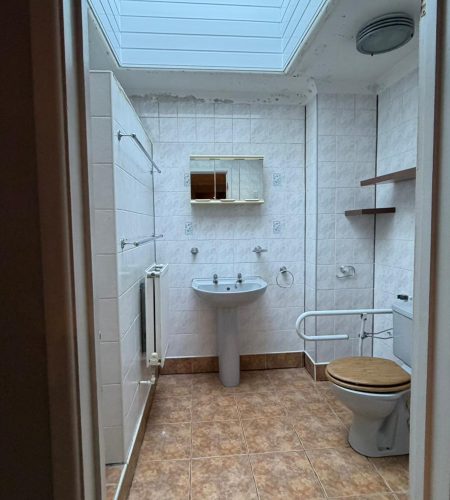 Toilet installations-K B